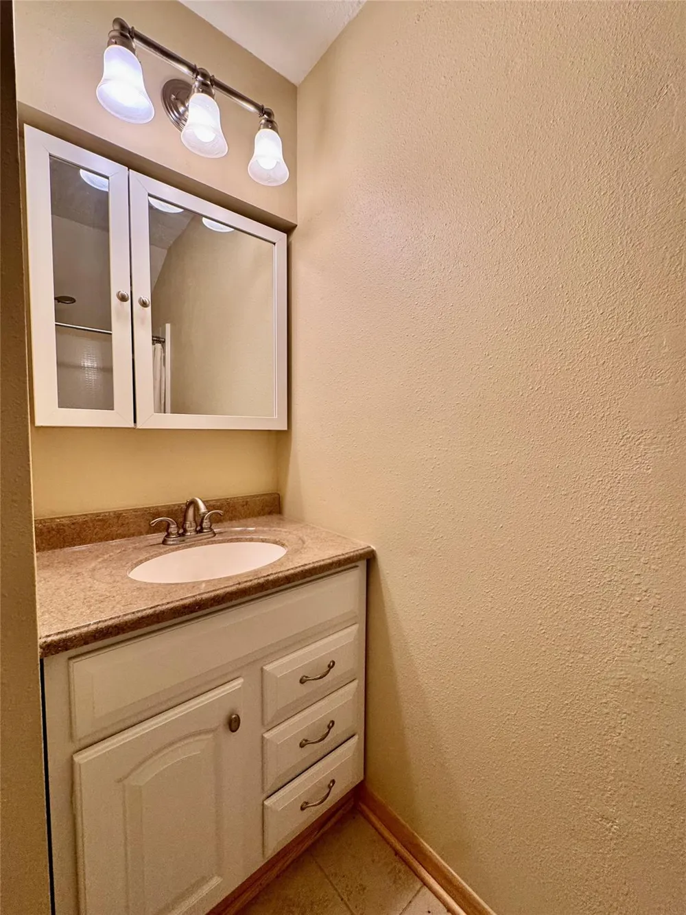 83 Lakeside Trinity, TX 75862