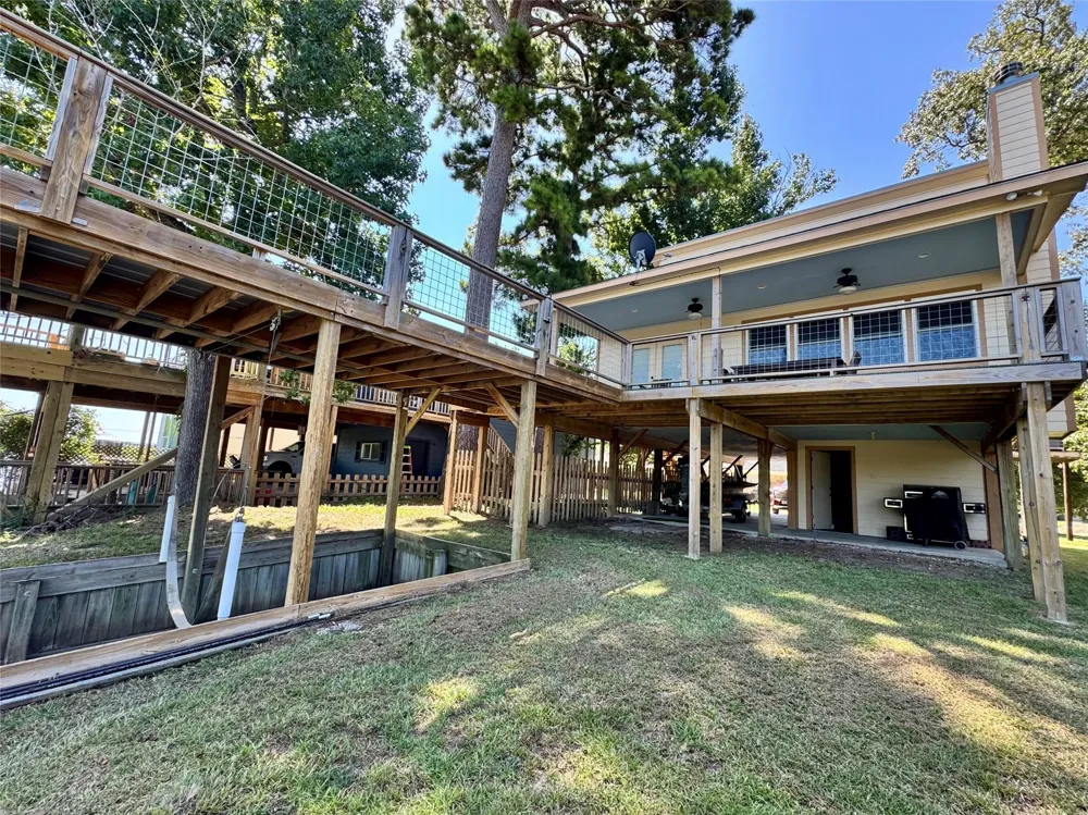 83 Lakeside Trinity, TX 75862