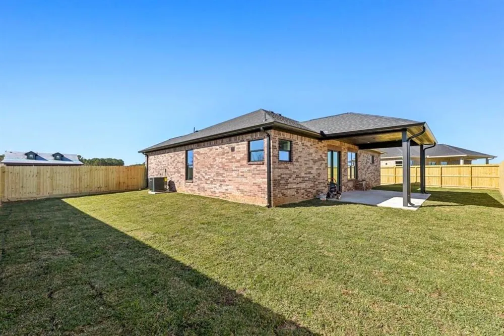 223 Road 5714 Cleveland, TX 77327