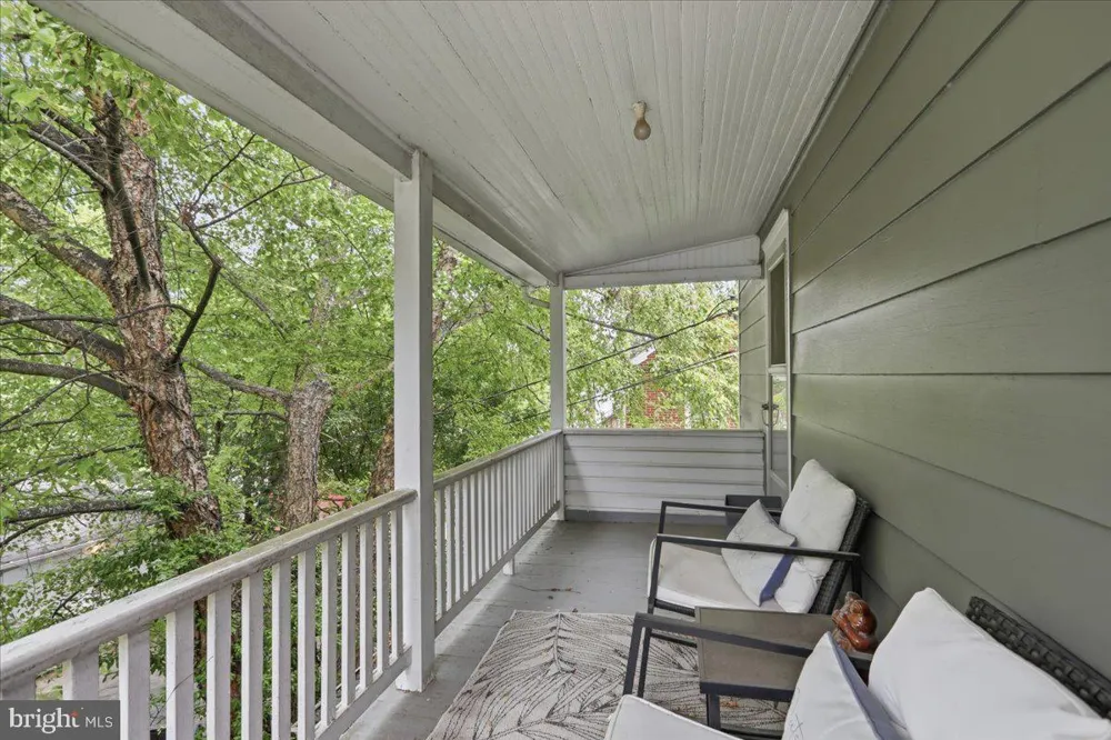 28 MCKEE AVENUE Hagerstown, MD 21742