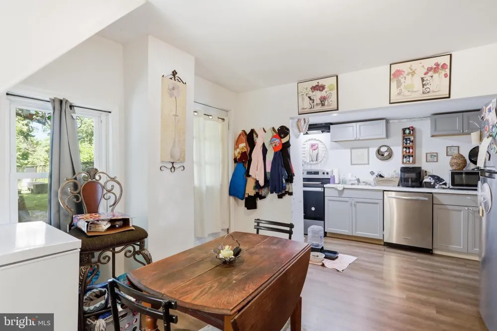 416 W JOHN STREET Martinsburg, WV 25401