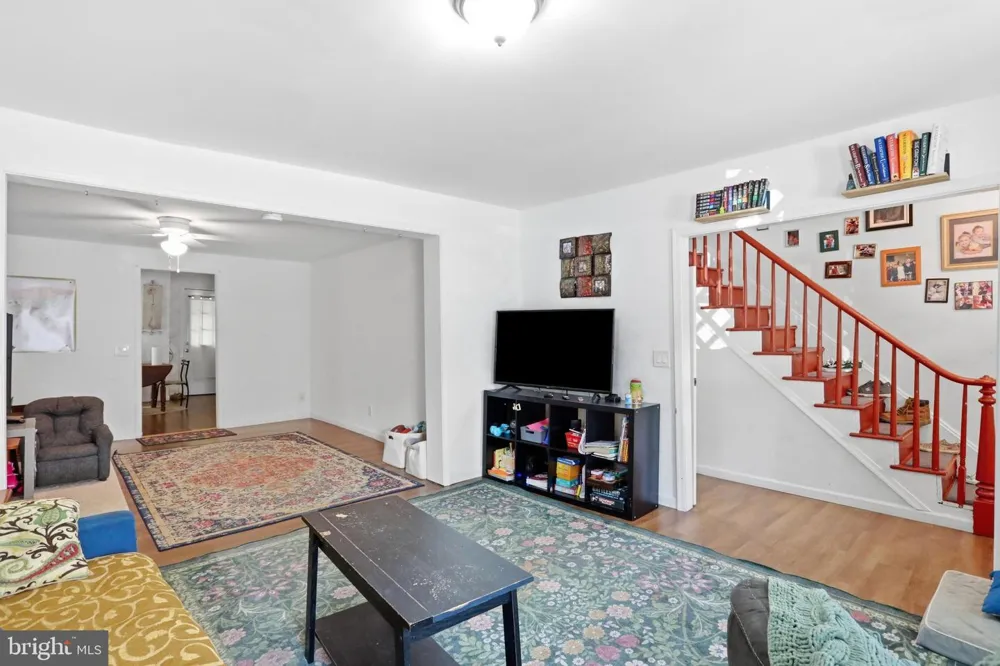 416 W JOHN STREET Martinsburg, WV 25401