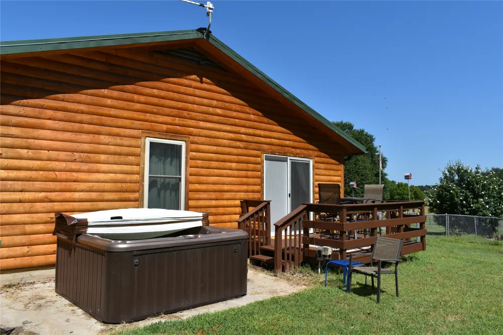 417622 E 1910 ROAD Antlers, OK 74523