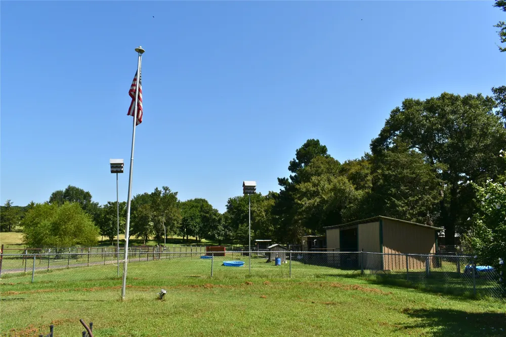 417622 E 1910 ROAD Antlers, OK 74523