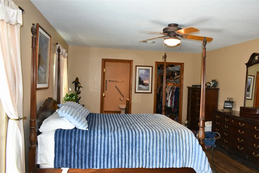 417622 E 1910 ROAD Antlers, OK 74523
