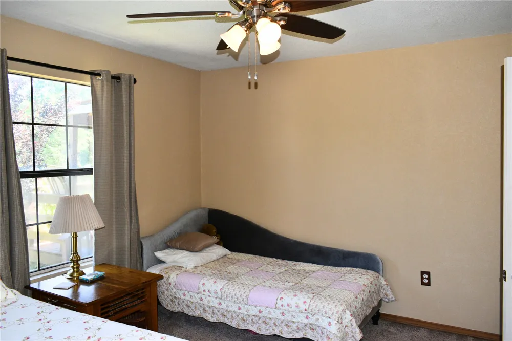 417622 E 1910 ROAD Antlers, OK 74523