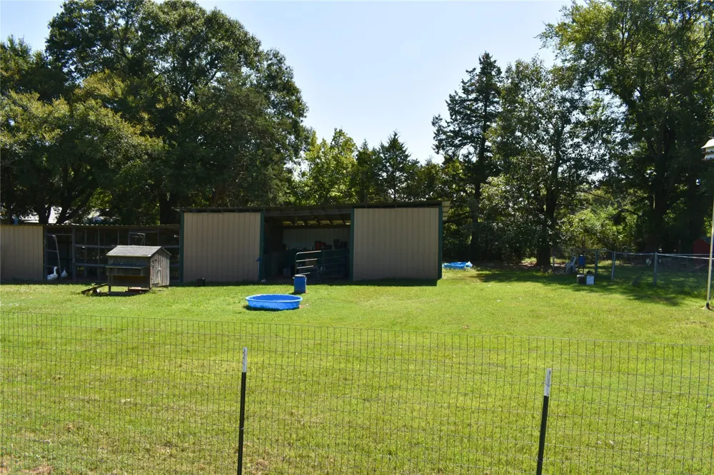 417622 E 1910 ROAD Antlers, OK 74523