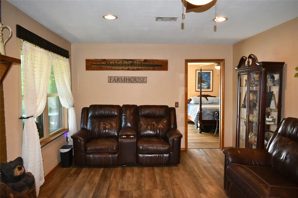 417622 E 1910 ROAD Antlers, OK 74523