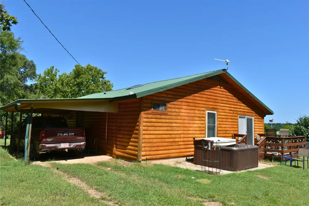 417622 E 1910 ROAD Antlers, OK 74523