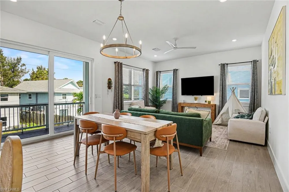 224 Fairweather Lane Fort Myers Beach, FL 33931