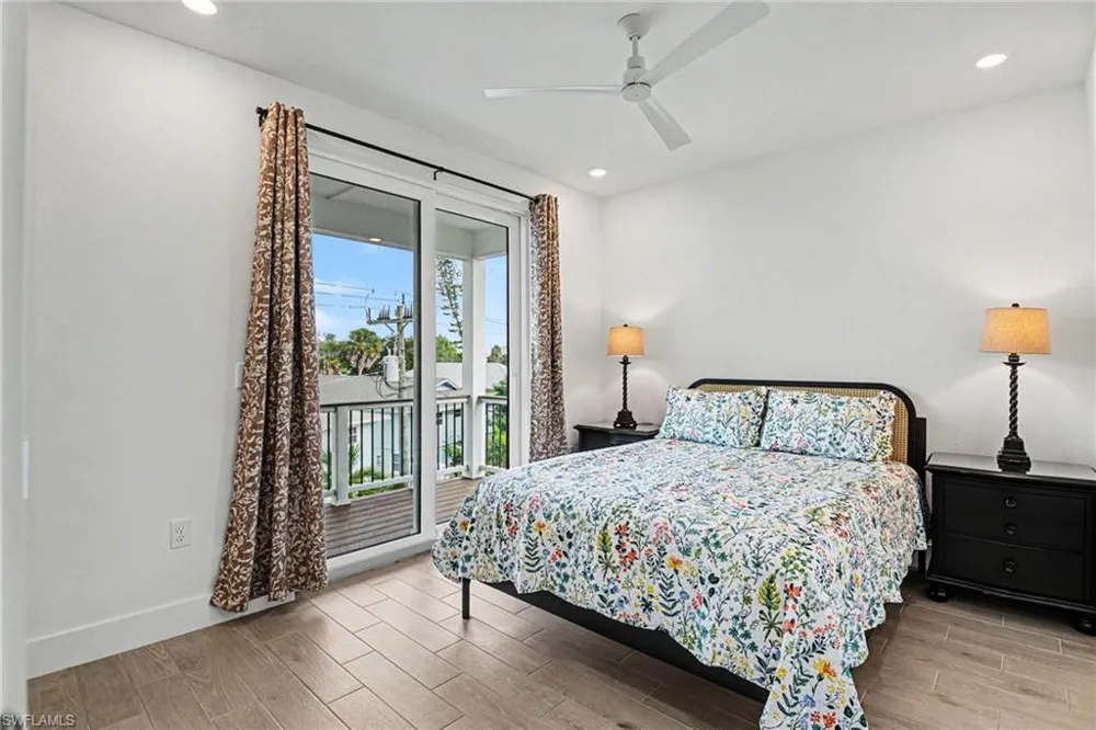 224 Fairweather Lane Fort Myers Beach, FL 33931