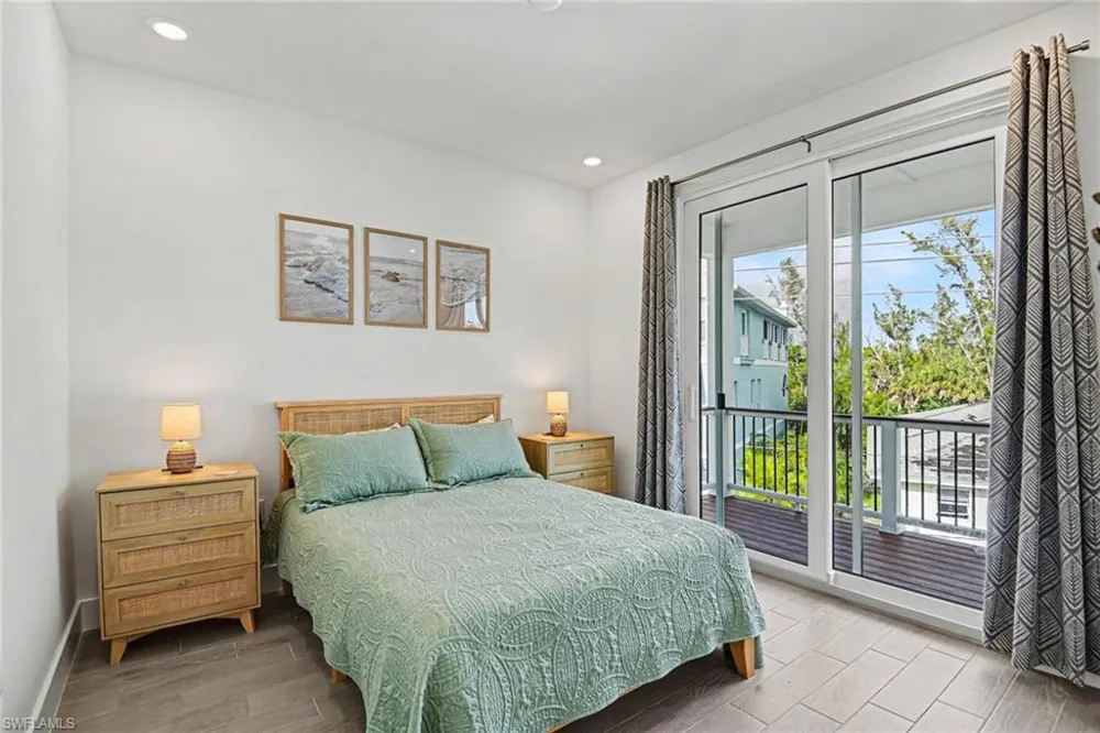 224 Fairweather Lane Fort Myers Beach, FL 33931