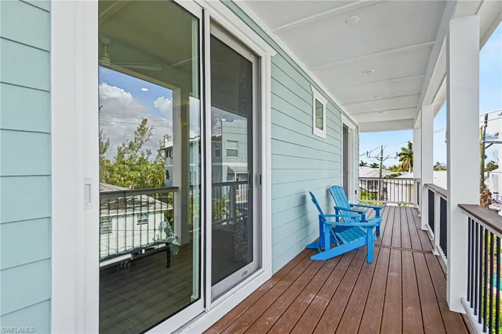 224 Fairweather Lane Fort Myers Beach, FL 33931