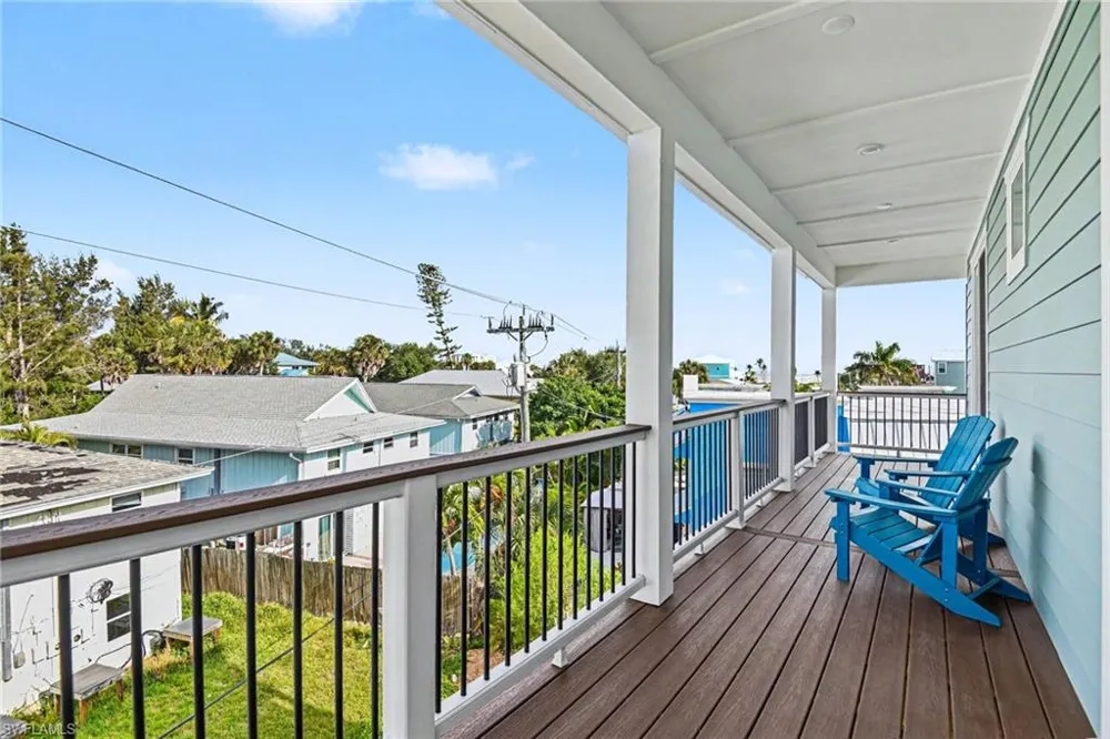 224 Fairweather Lane Fort Myers Beach, FL 33931