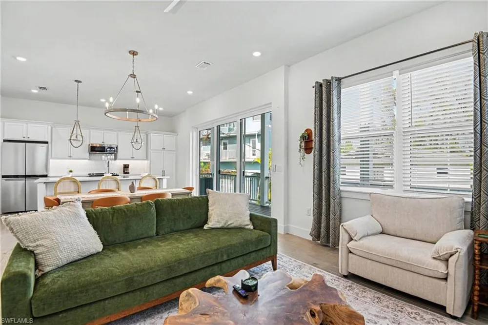 224 Fairweather Lane Fort Myers Beach, FL 33931
