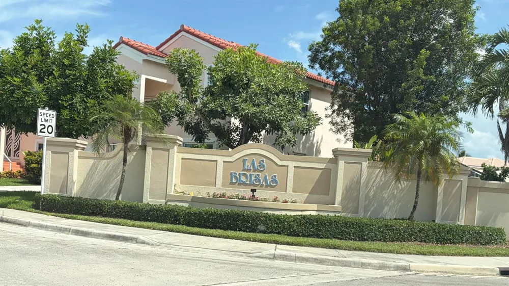 3130 Sunset Circle Margate, FL 33063