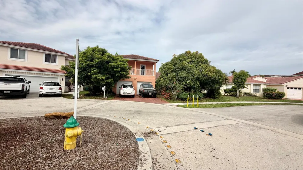 3130 Sunset Circle Margate, FL 33063