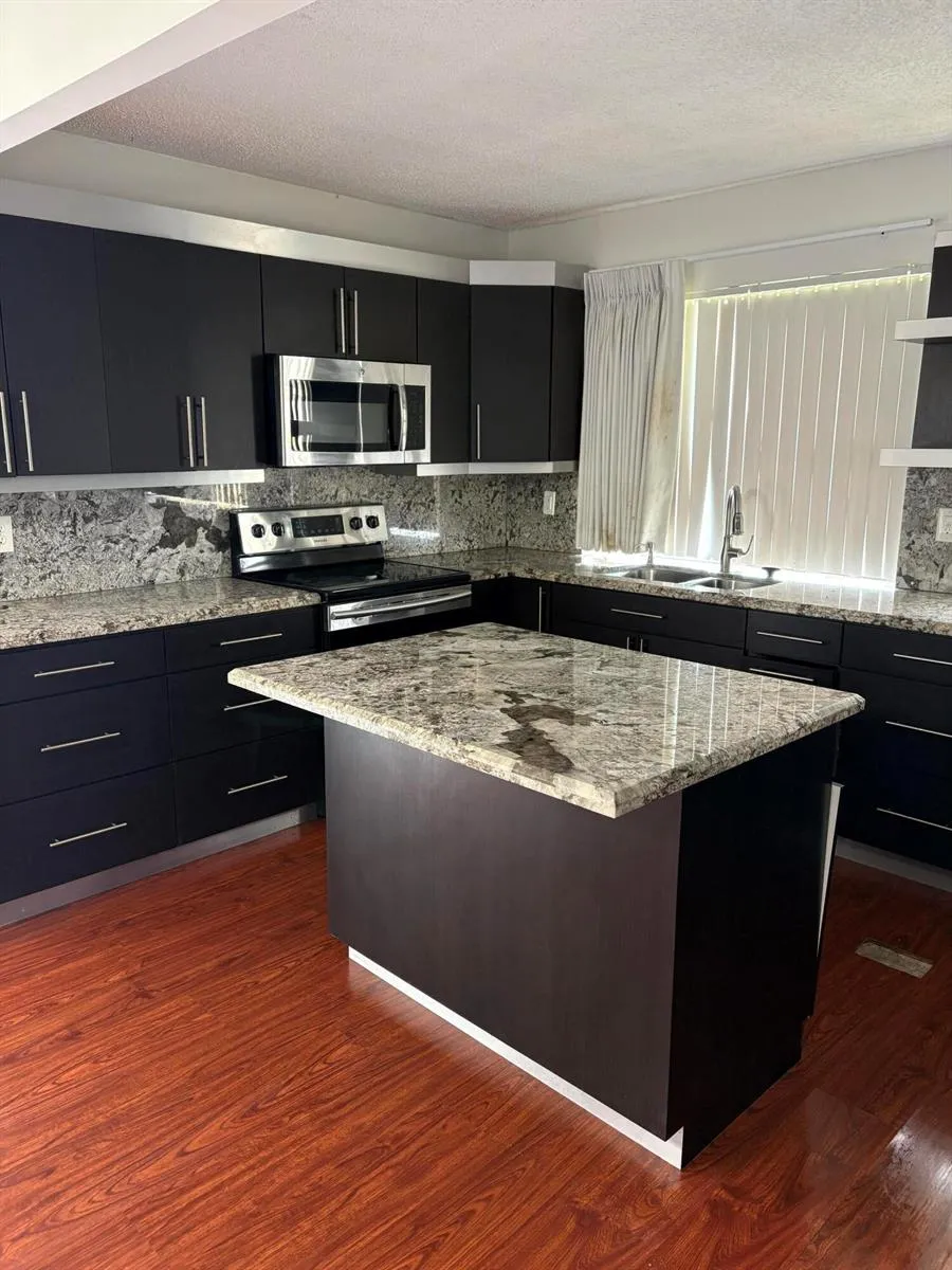 610 NW 214TH STREET #101 Miami Gardens, FL 33169