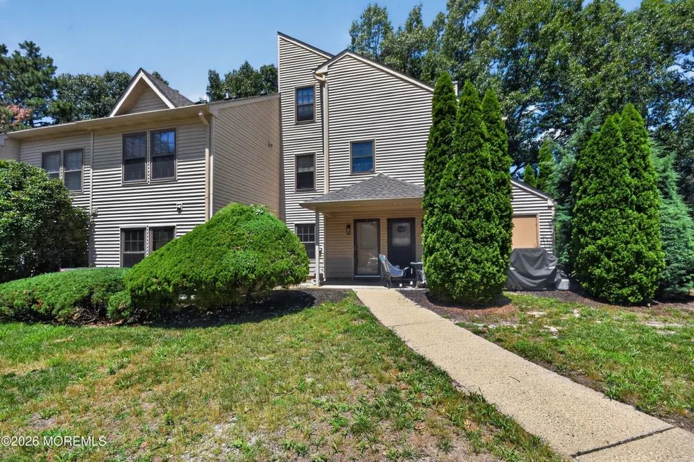 310 Owls Nest Court Jackson, NJ 08527