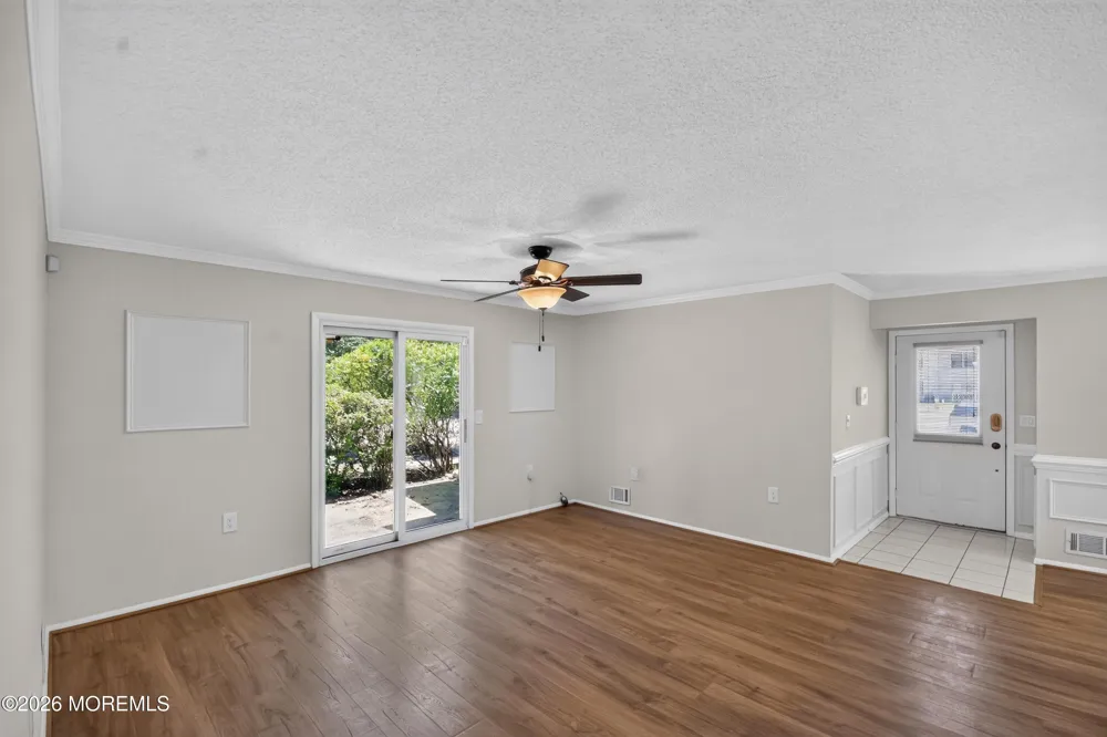 310 Owls Nest Court Jackson, NJ 08527