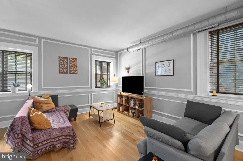 104 W MADISON STREET #1 Baltimore, MD 21201