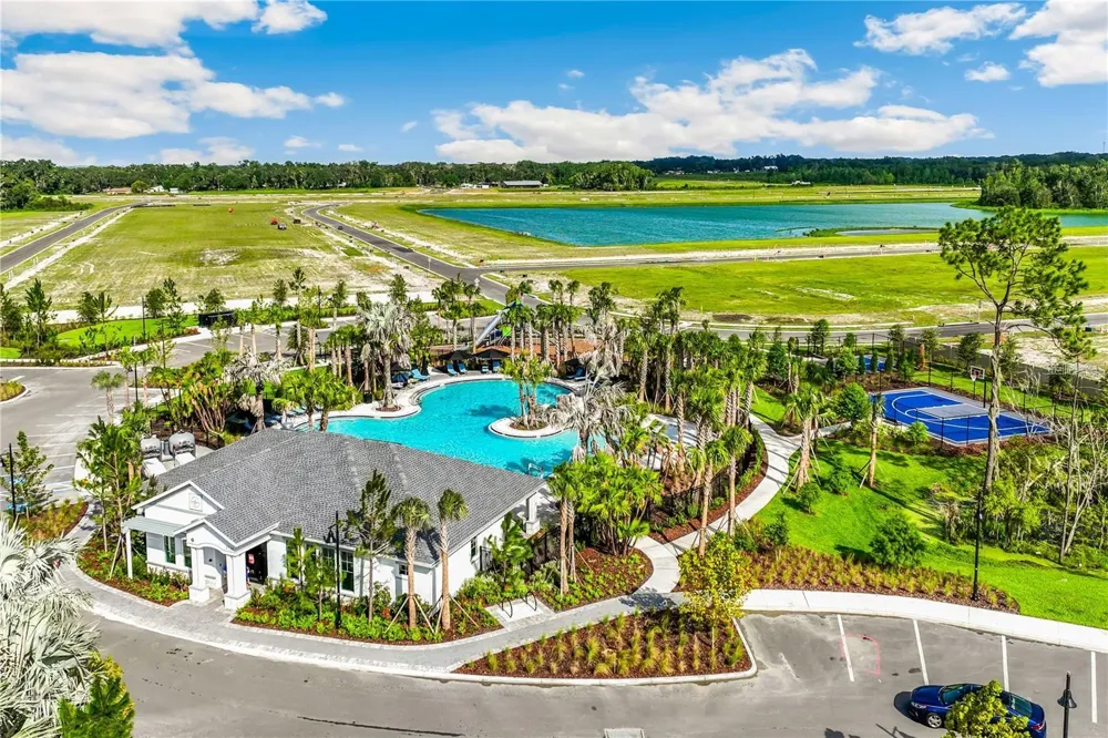 3615 NATURAL TRACE STREET Plant City, FL 33565