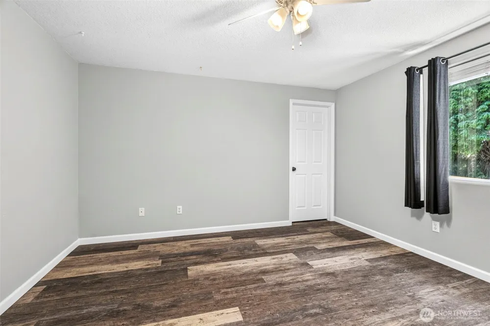 5605 NE 55th Circle Vancouver, WA 98661