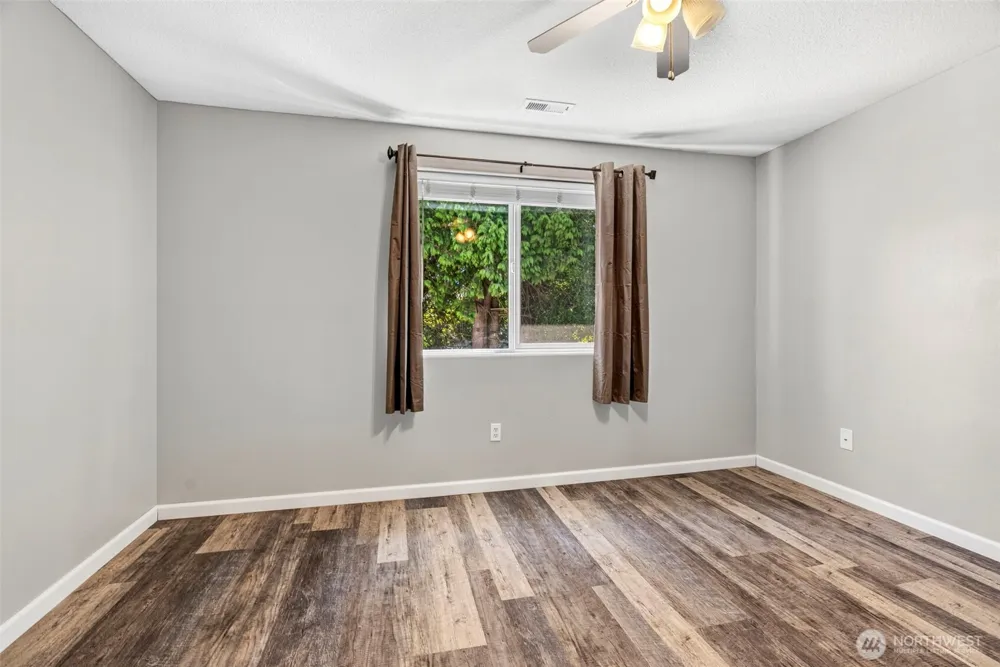 5605 NE 55th Circle Vancouver, WA 98661