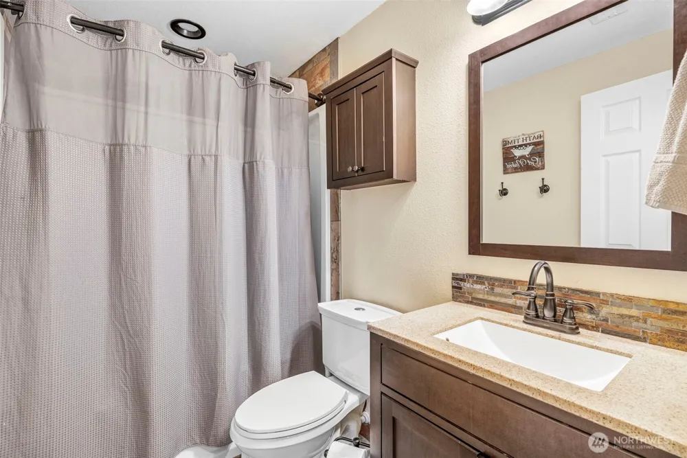 5605 NE 55th Circle Vancouver, WA 98661