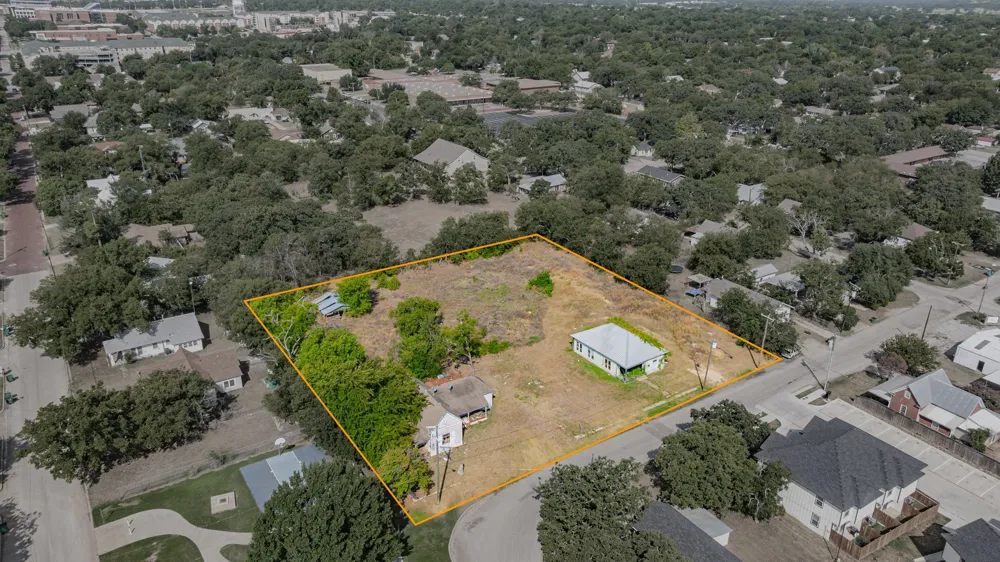 640 Mccart Street Stephenville, TX 76401