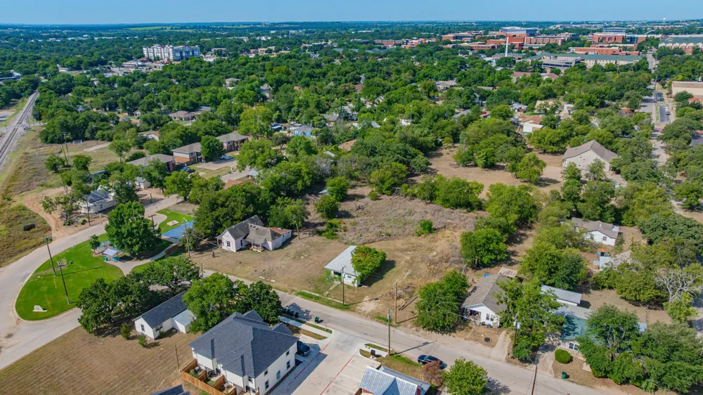 640 Mccart Street Stephenville, TX 76401
