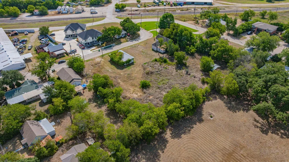 640 Mccart Street Stephenville, TX 76401