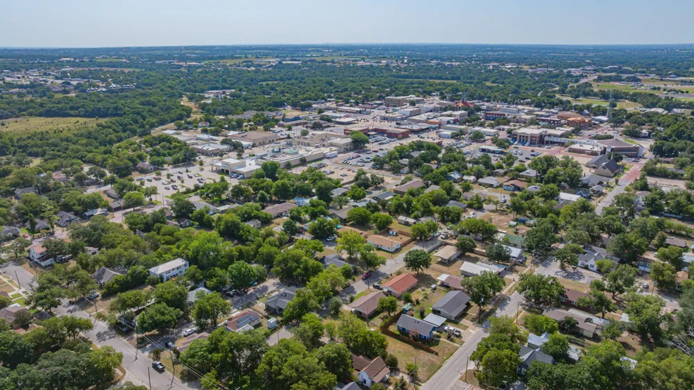 640 Mccart Street Stephenville, TX 76401
