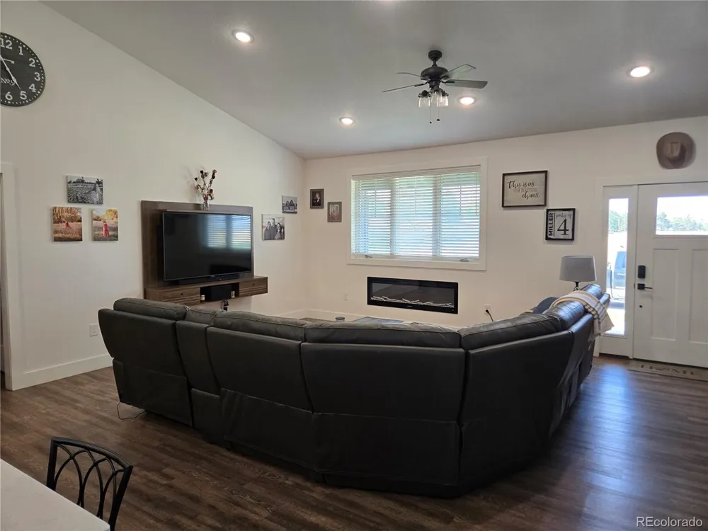 1245 Jasmine Street Burlington, CO 80807
