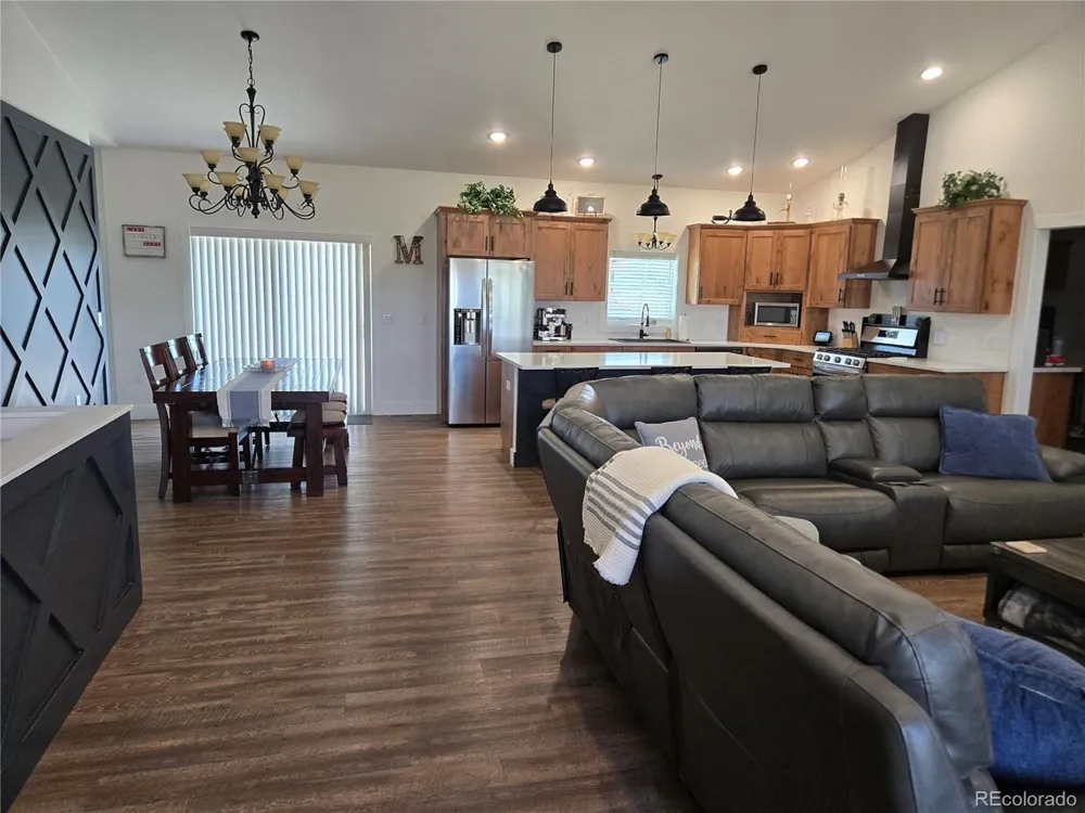 1245 Jasmine Street Burlington, CO 80807