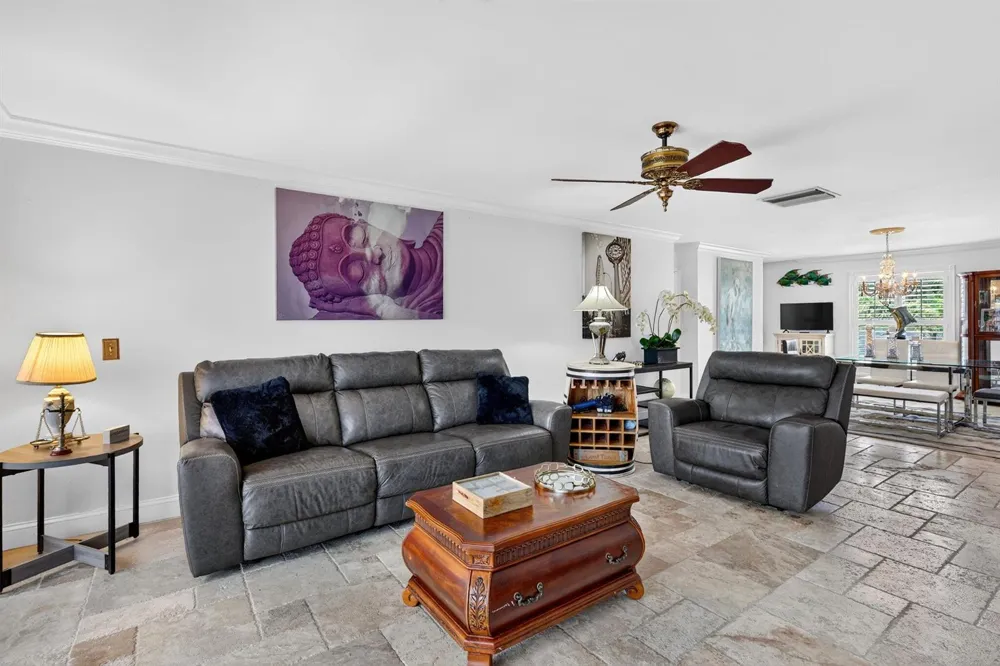 624 SW St Lucie Crescent #208 Stuart, FL 34994