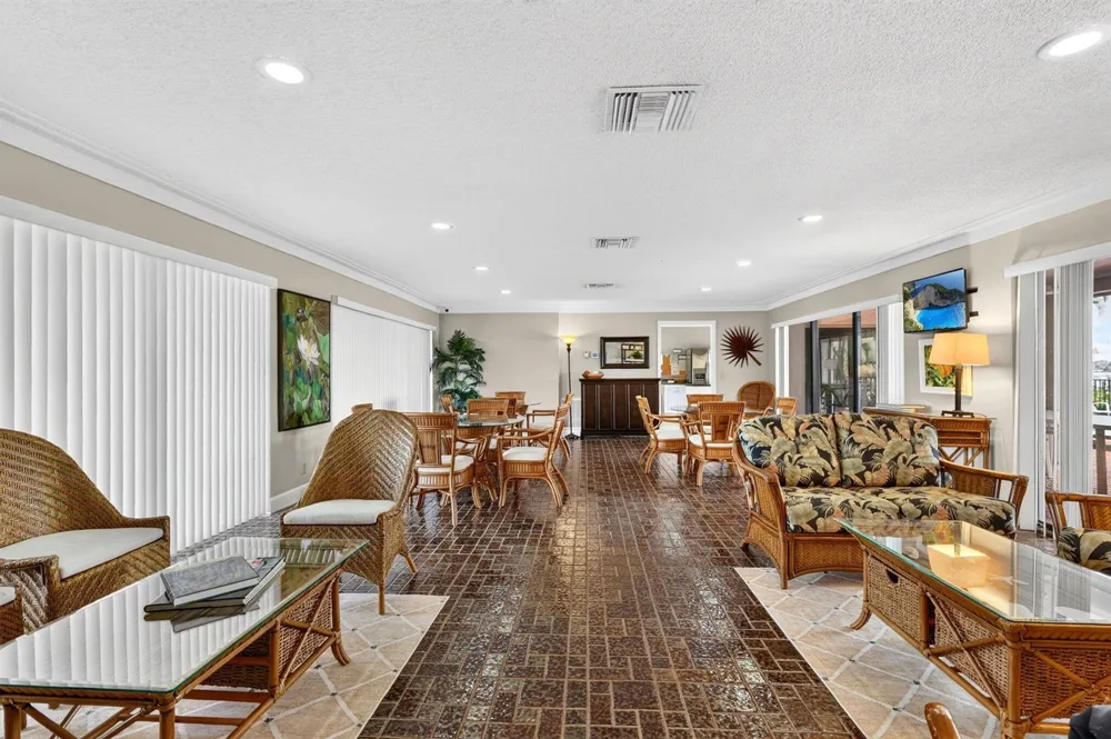 624 SW St Lucie Crescent #208 Stuart, FL 34994
