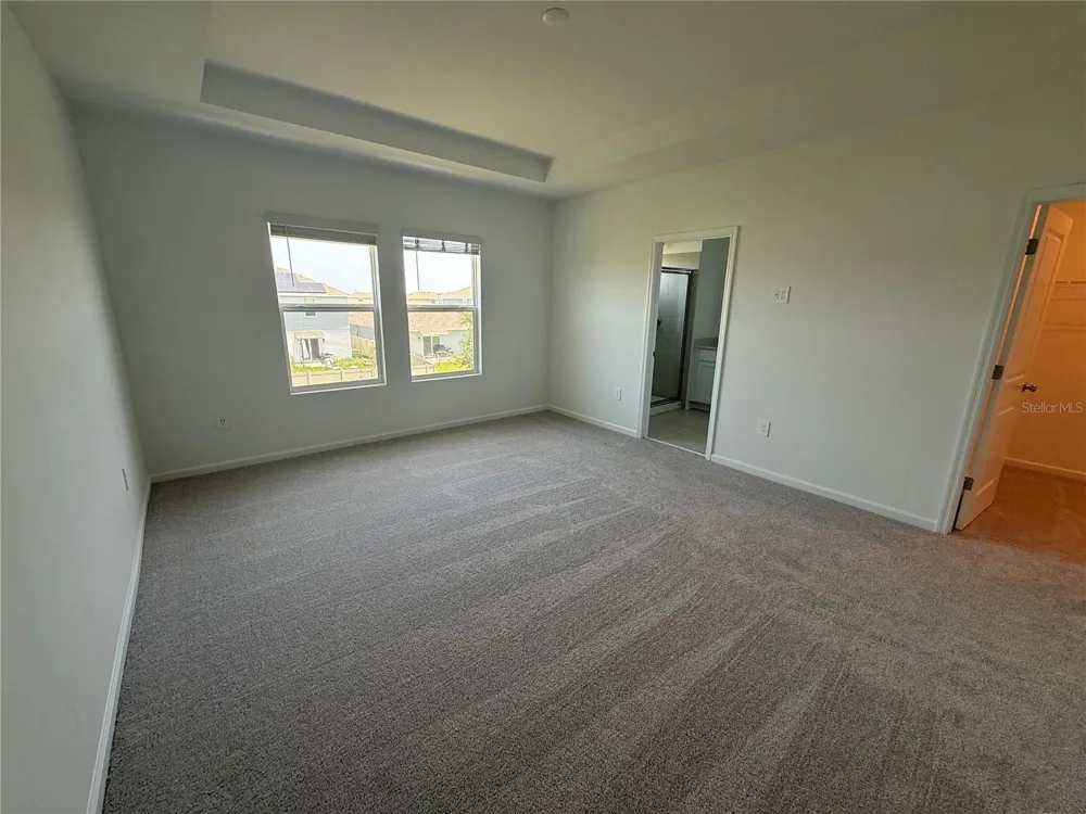 2563 SKYLINE LOOP Kissimmee, FL 34758