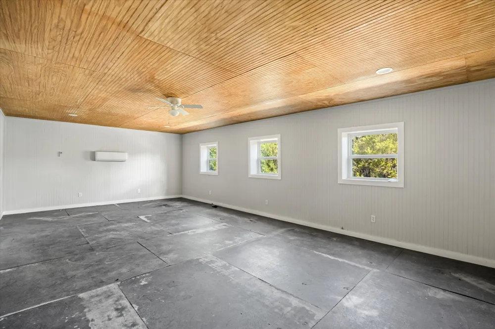 545 Compass Way Bluff Dale, TX 76433