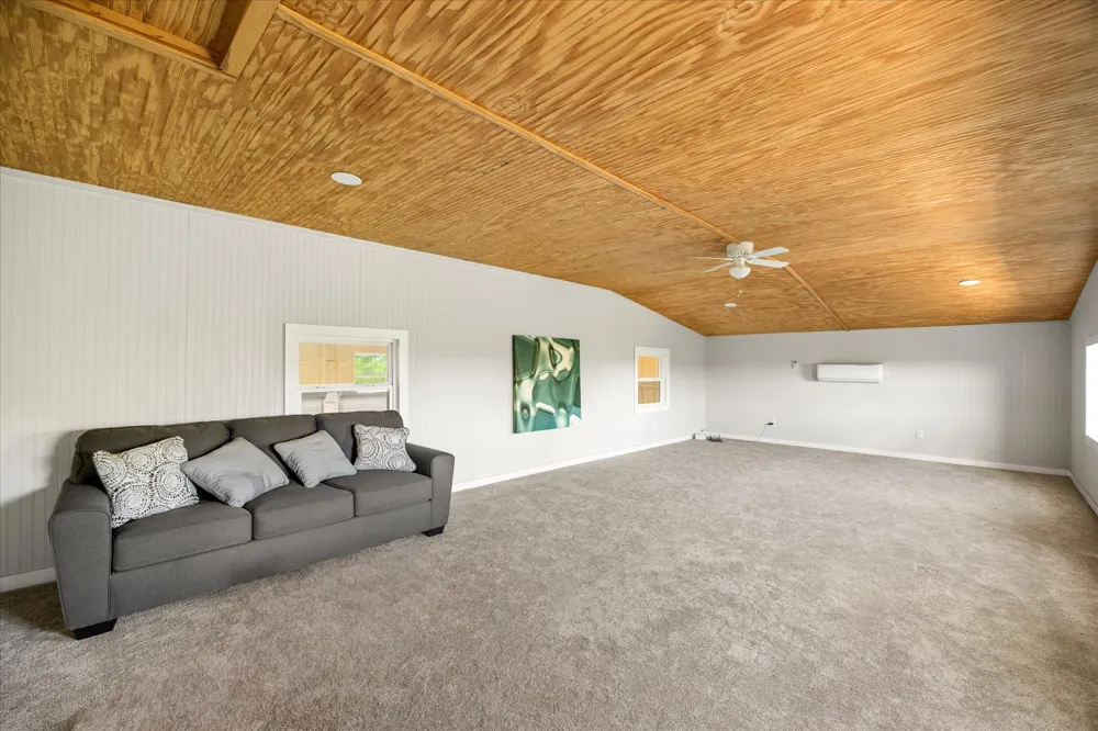 545 Compass Way Bluff Dale, TX 76433