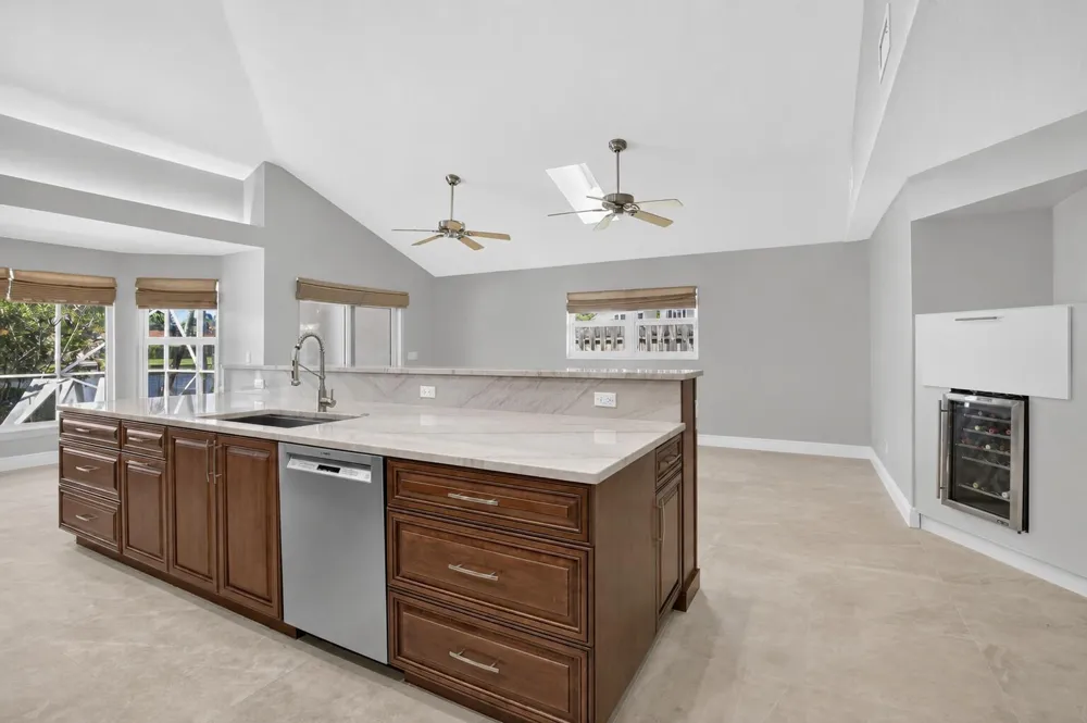 9410 Sea Turtle Manor Plantation, FL 33324