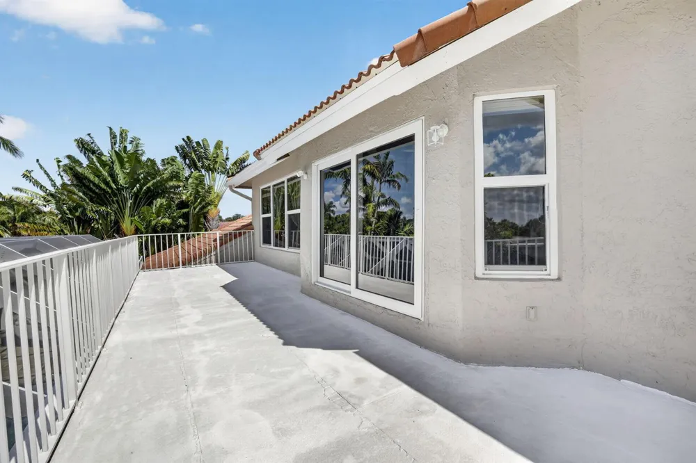 9410 Sea Turtle Manor Plantation, FL 33324