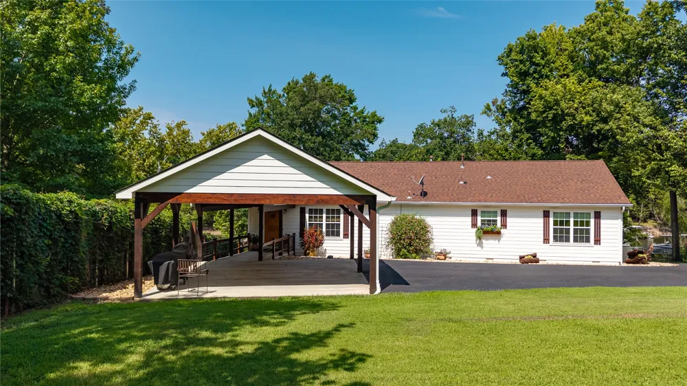 30181 S 563 ROAD Afton, OK 74331