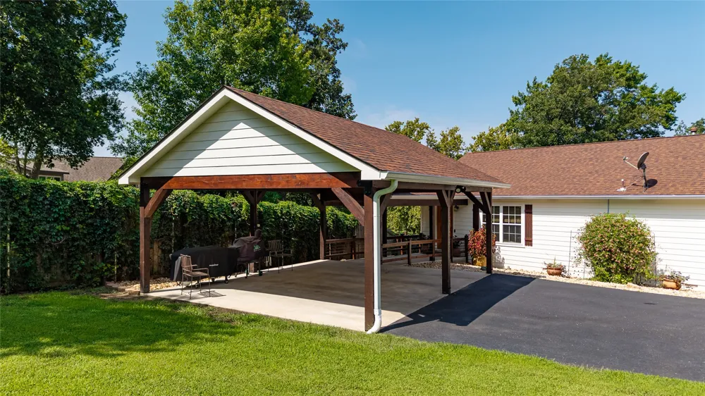 30181 S 563 ROAD Afton, OK 74331