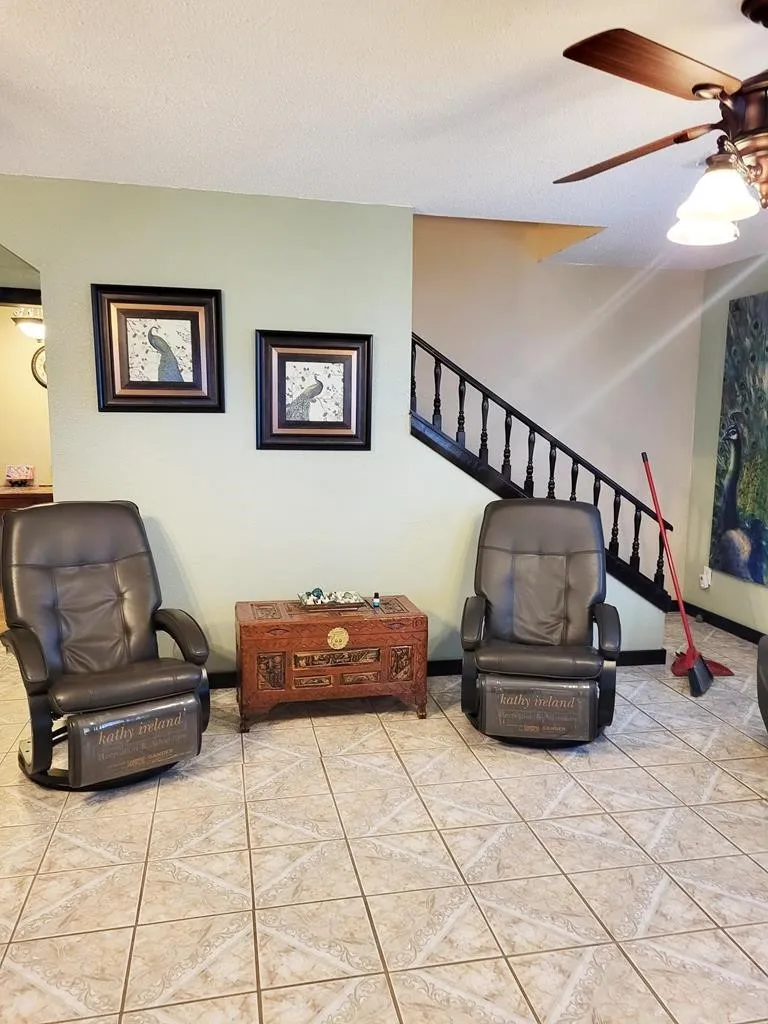 4446 Fm 607 S Larue, TX 75770