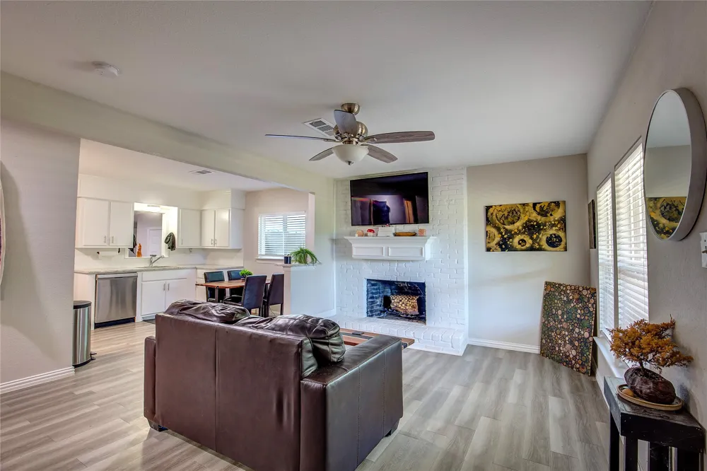 1101 Redoak Drive West Tawakoni, TX 75474