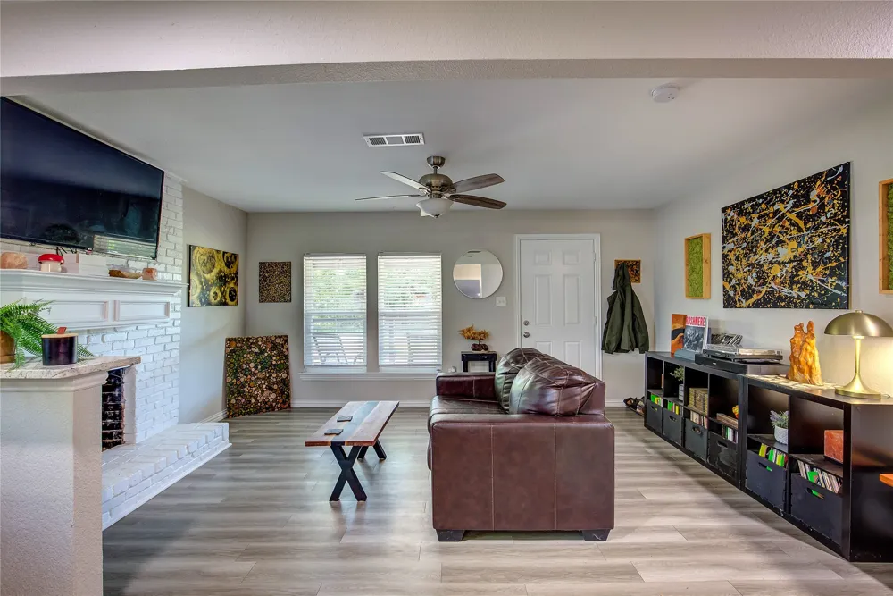 1101 Redoak Drive West Tawakoni, TX 75474