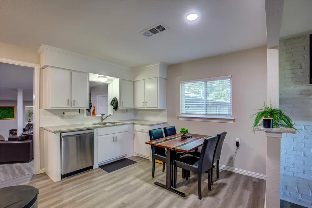 1101 Redoak Drive West Tawakoni, TX 75474
