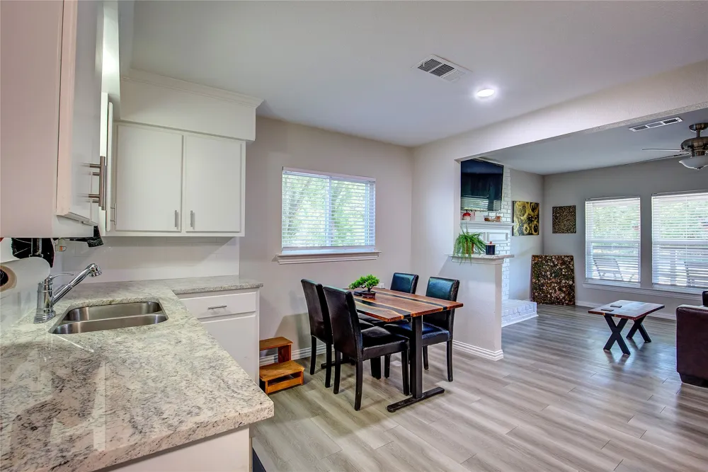 1101 Redoak Drive West Tawakoni, TX 75474