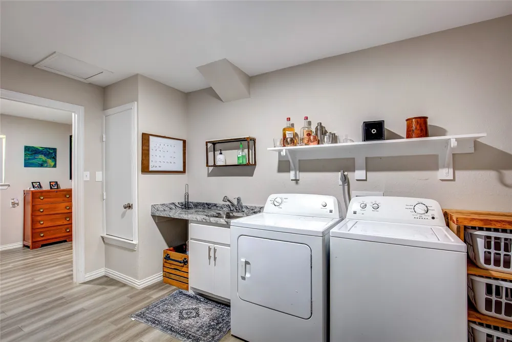 1101 Redoak Drive West Tawakoni, TX 75474